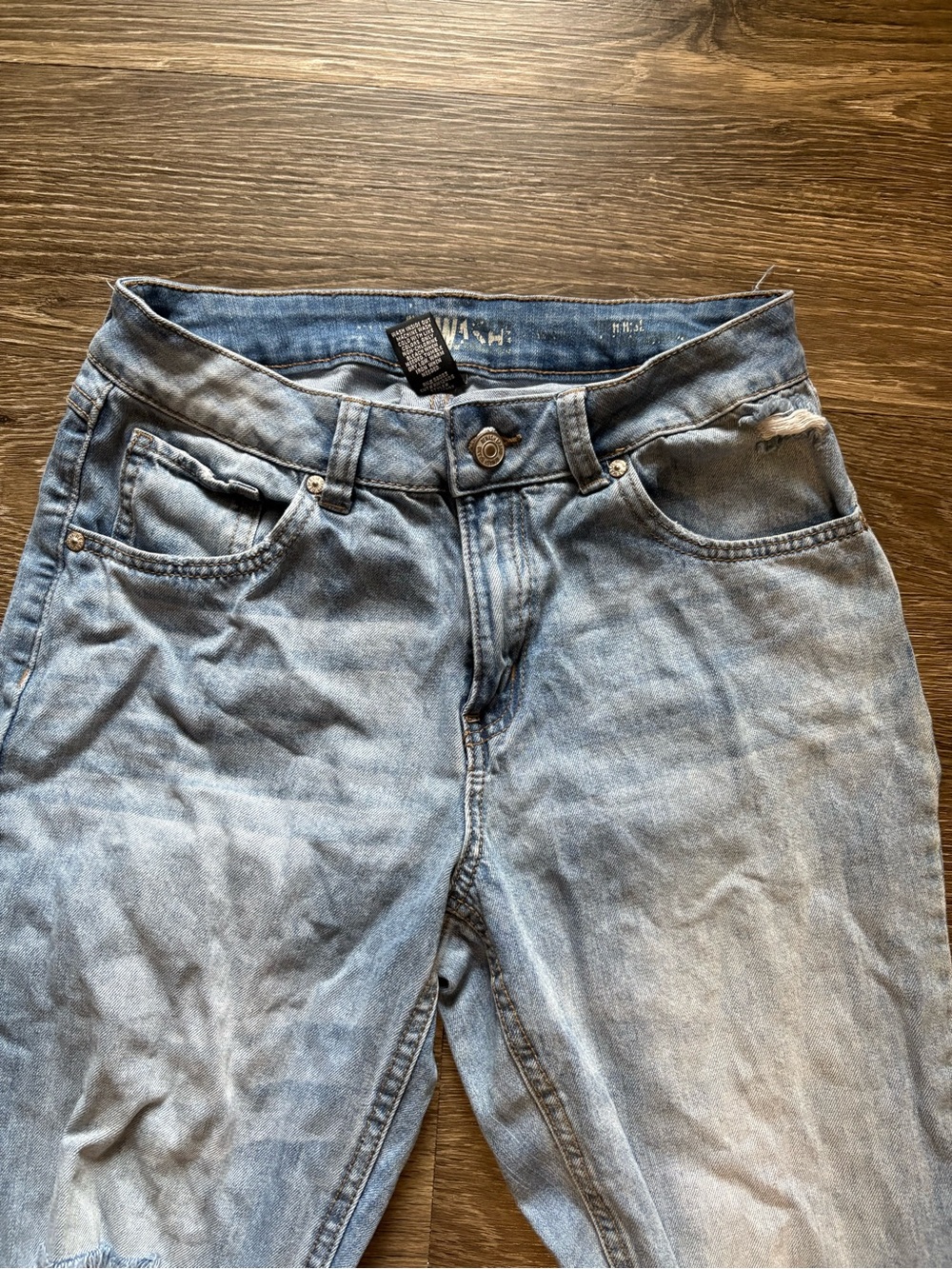 SOLD ‼️ Rewash Jeans - Picture 2 of 3